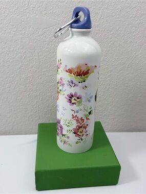 The Pioneer Woman Water Bottle with White Stainless Steel Body & Floral Pattern